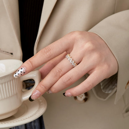 [AuraEcho]Delicate Enchanting Wave Shape Daily Ring