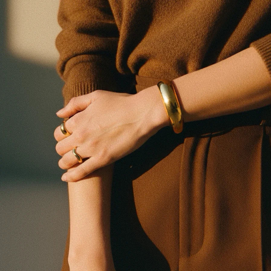 Lunaria Gold Wave Ring
