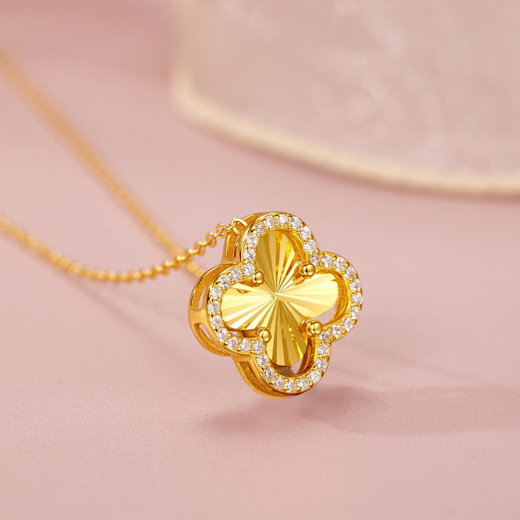 Lucky Four-Leaf Clover Exquisite Necklace