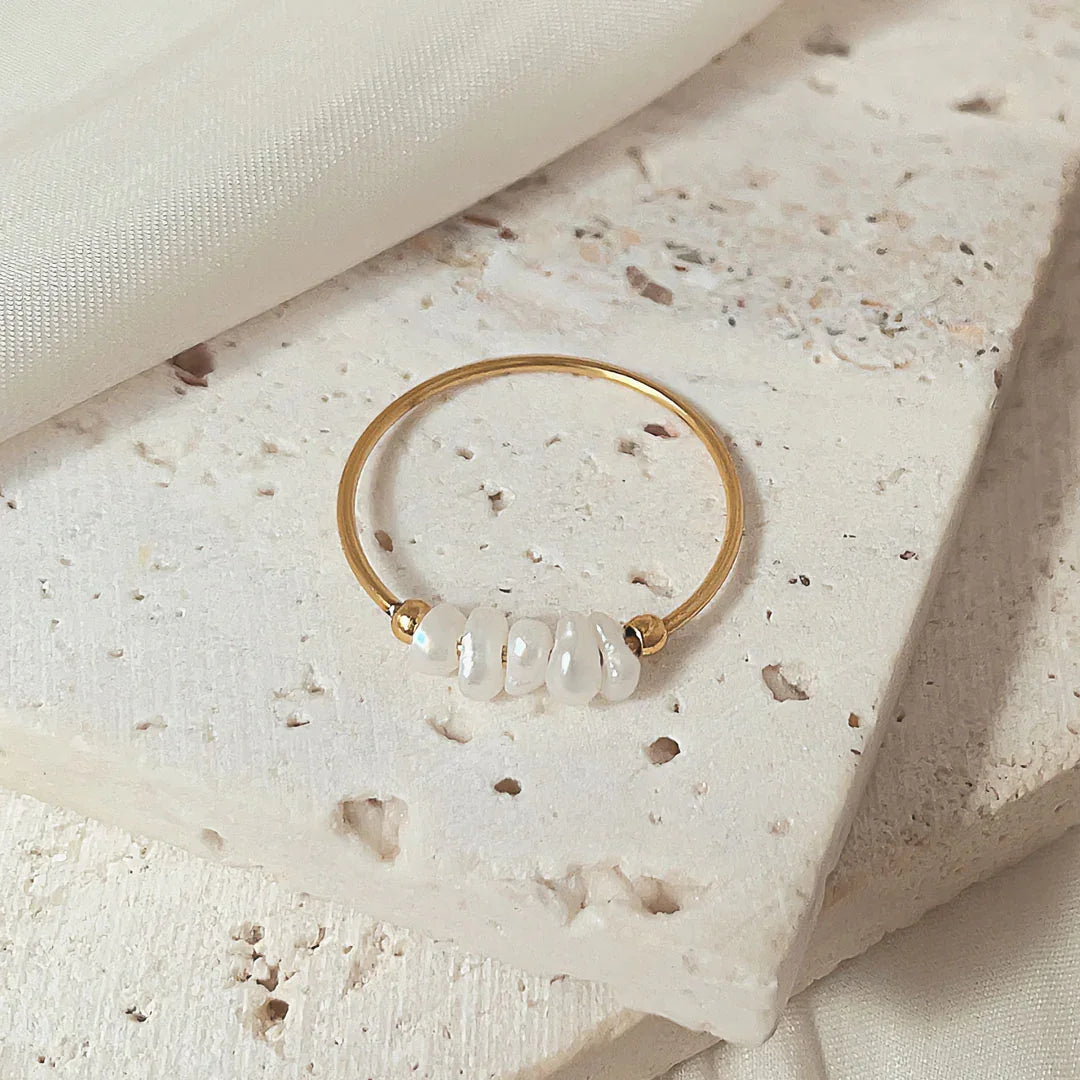 Magnolia Freshwater Pearl Gold Ring
