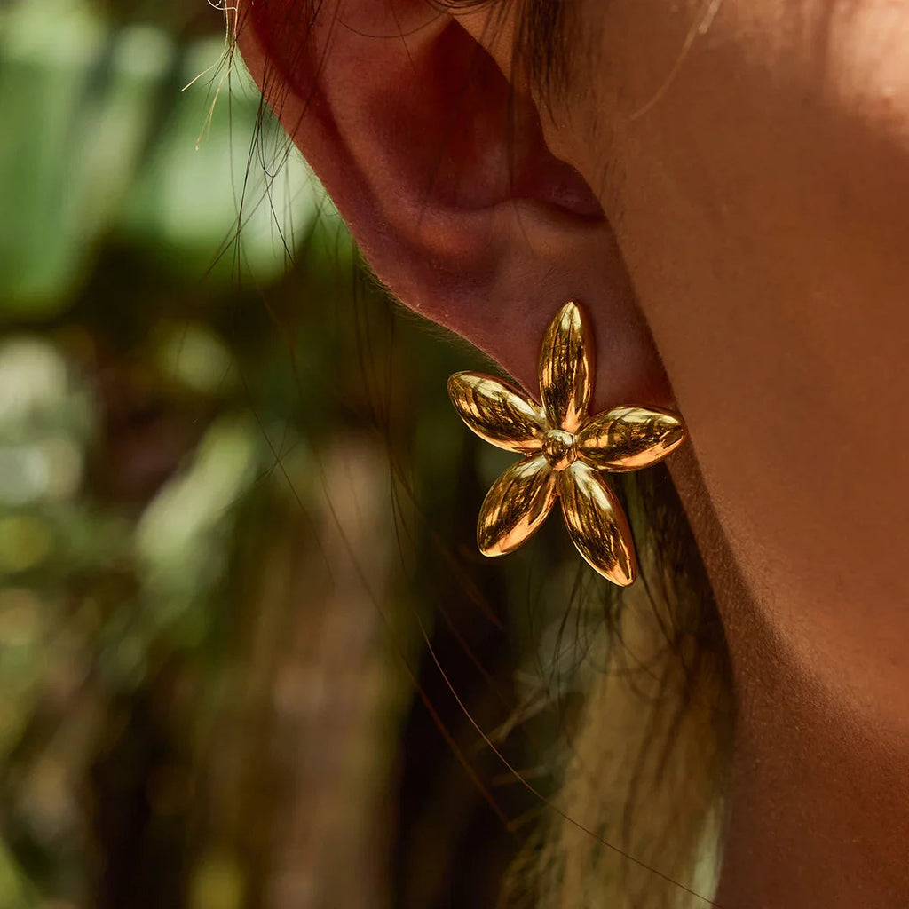 Monica Floral Gold Earrings