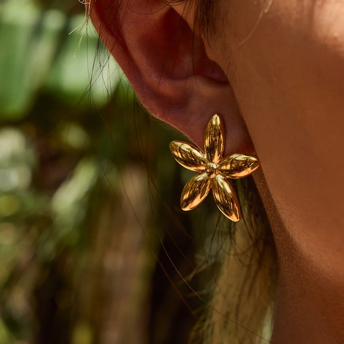 Monica Floral Gold Earrings
