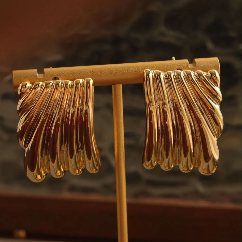 Alisa Gold Earrings