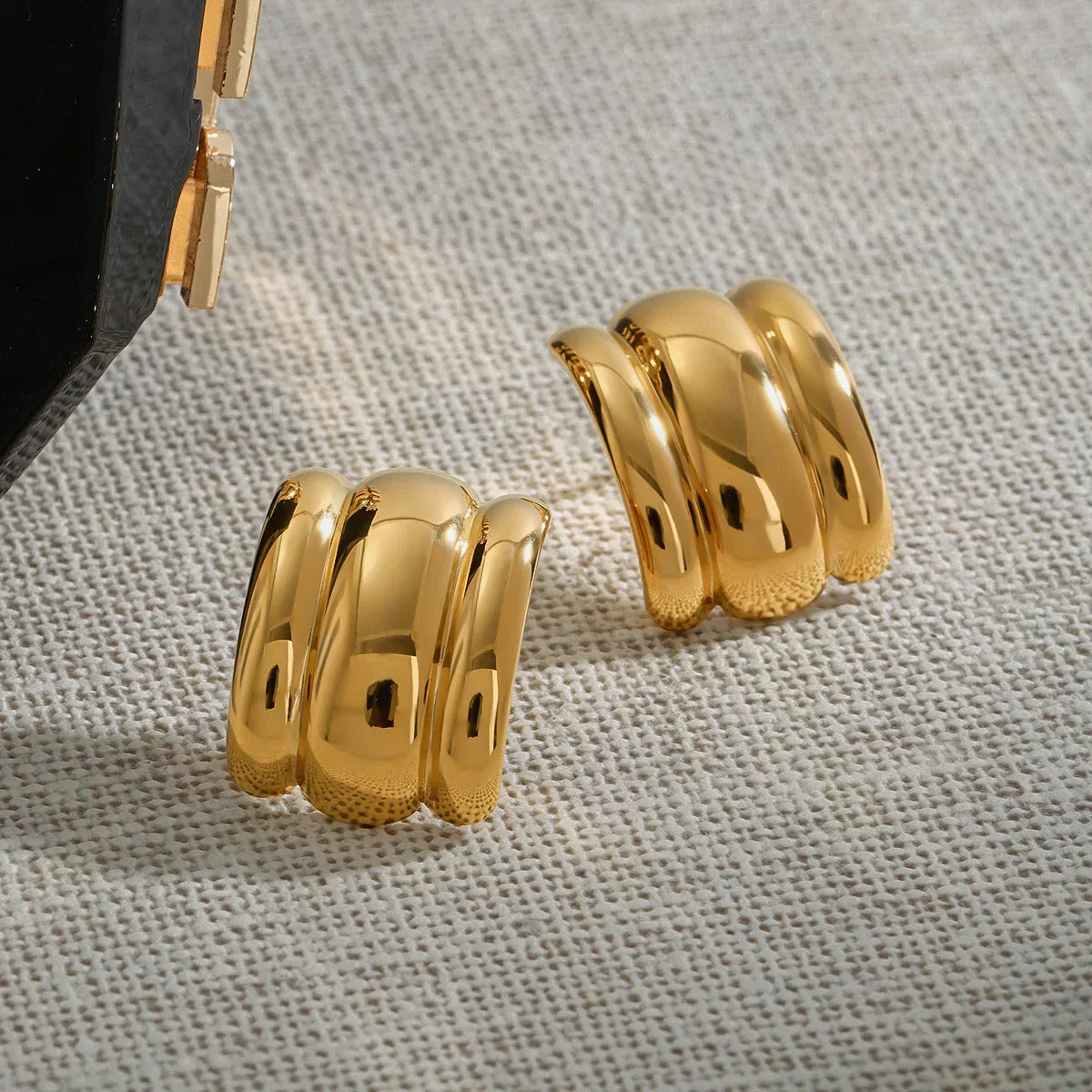 Angela Gold Arch Earrings
