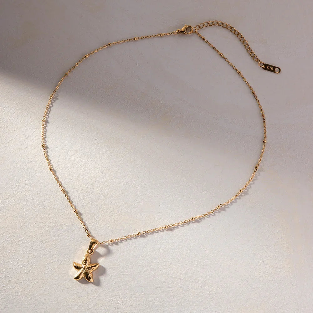 Emmie Gold Starfish Pendant