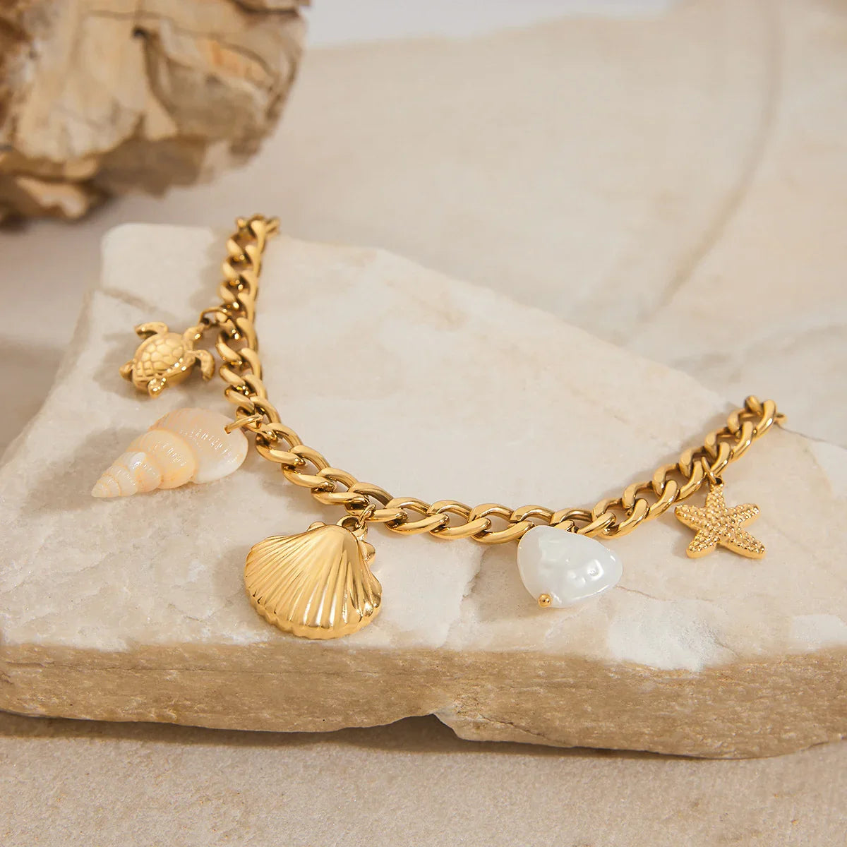 Lilianne Freshwater Pearl Bracelet