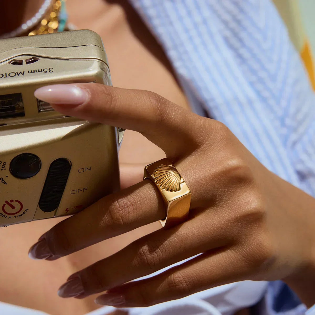 Carlotta Geometric Shell Ring