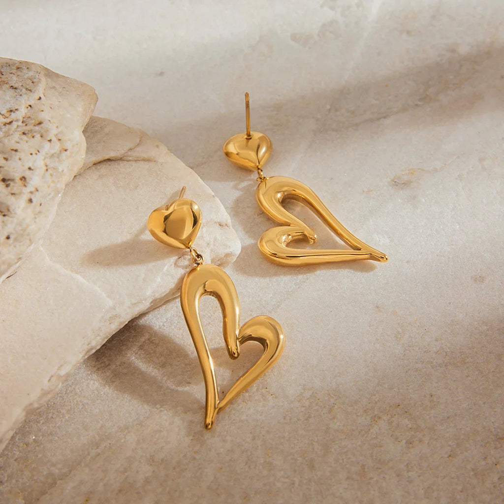 Venus Gold Heart Earrings