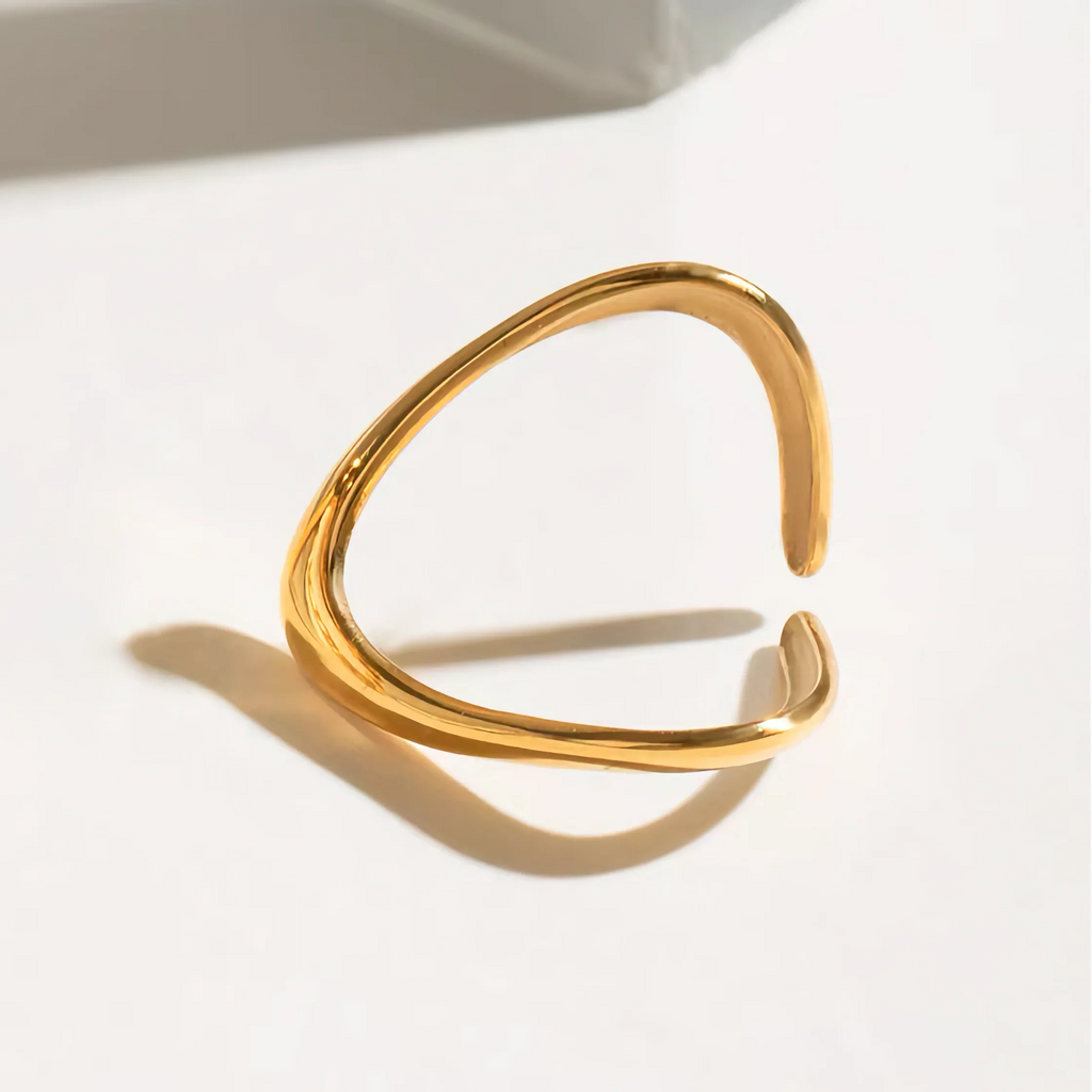 Paisley Gold Arc Ring