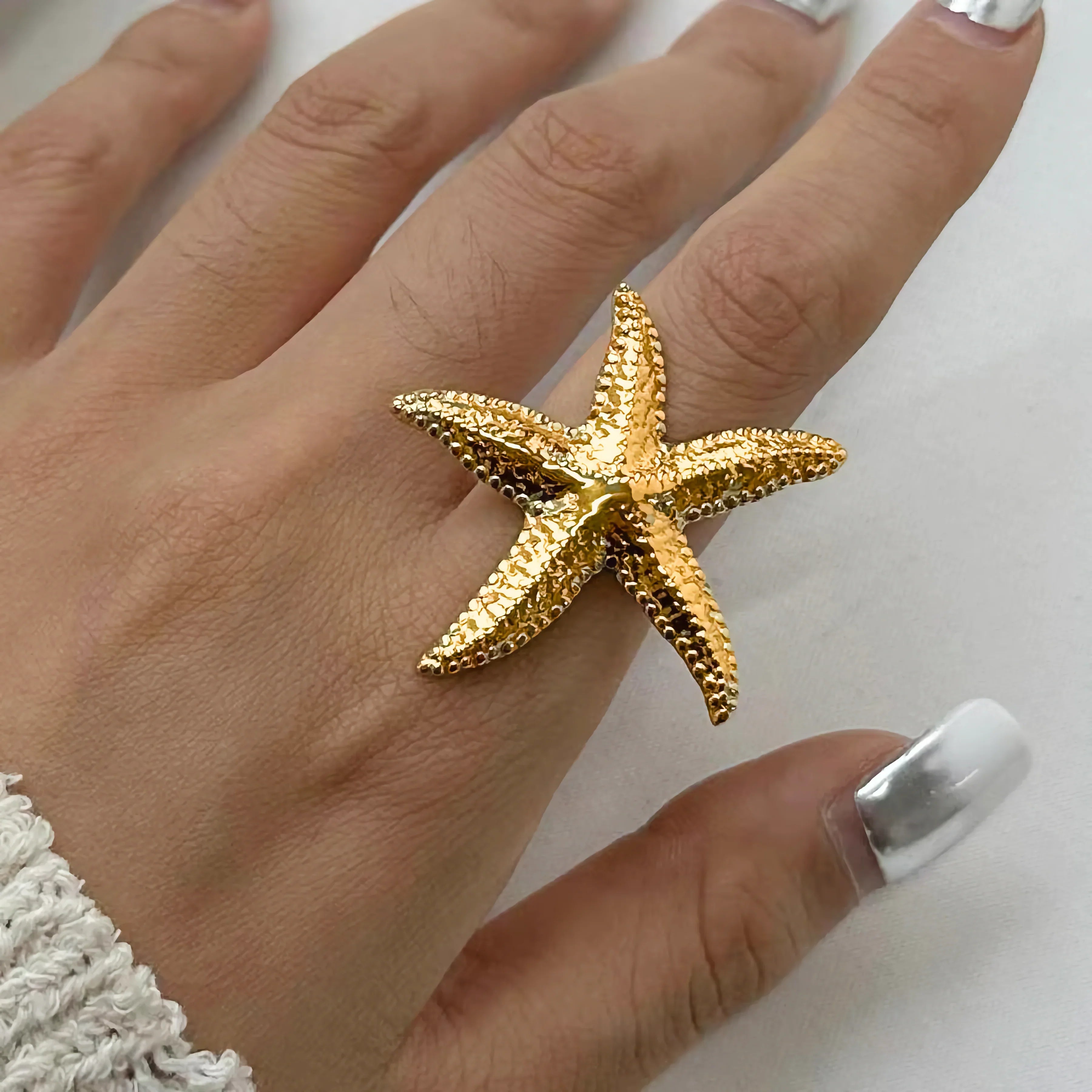 Seabreeze Gold Starfish Ring