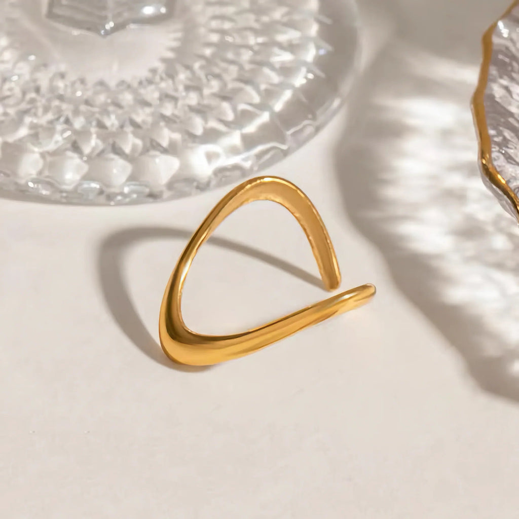 Paisley Gold Arc Ring