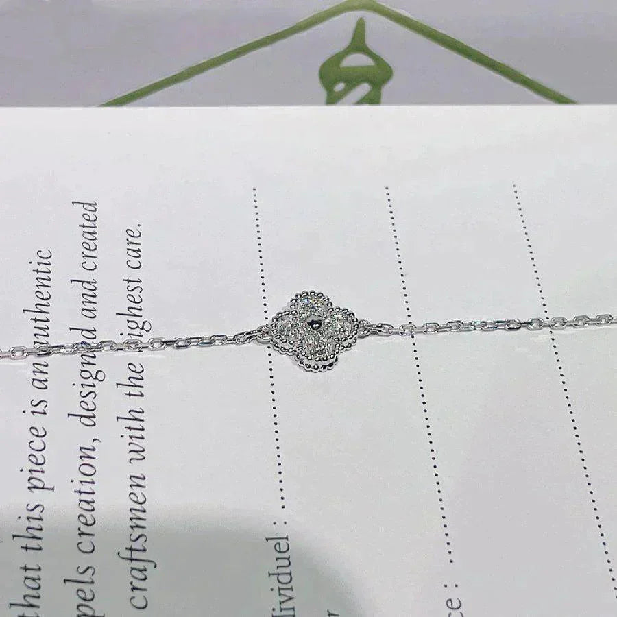 [AuraEcho]CLOVER  SINGLE FLOWER BRACELET SILVER